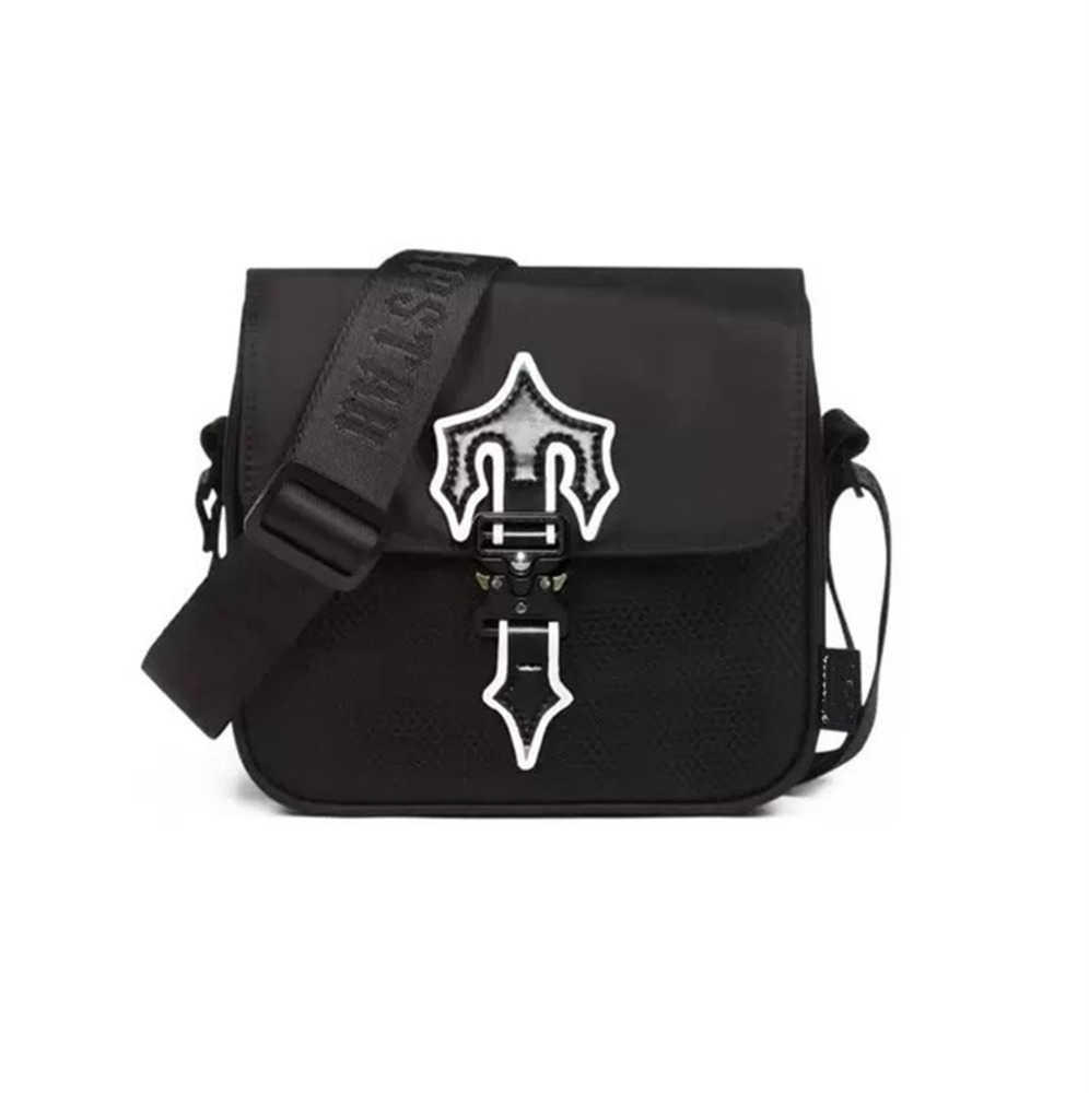 

Shoulder Bags Trapstar IRONGATE T Messenger Crossbody Bag Men Fashion Outdoor Work Tidal flow design 62ess, Blue
