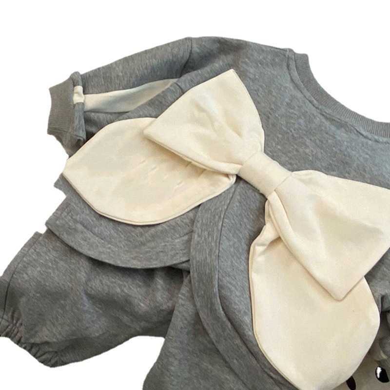 

T-shirts Girl's baby winter clothes new splicing personalized big bow Terry Cotton Sweater Set baby girl clothes kids clothes x0628