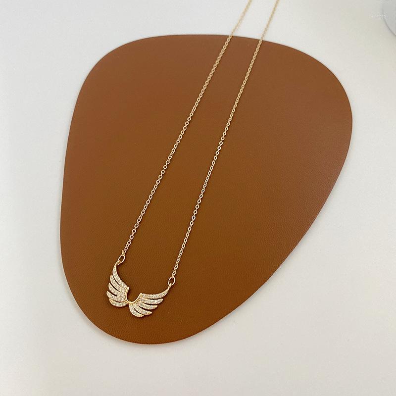 

Pendant Necklaces Minar Delicate Full Shinning Rhinestone Simulation Wing Necklace For Women Girls Gold Color Thin Chain Jewelry