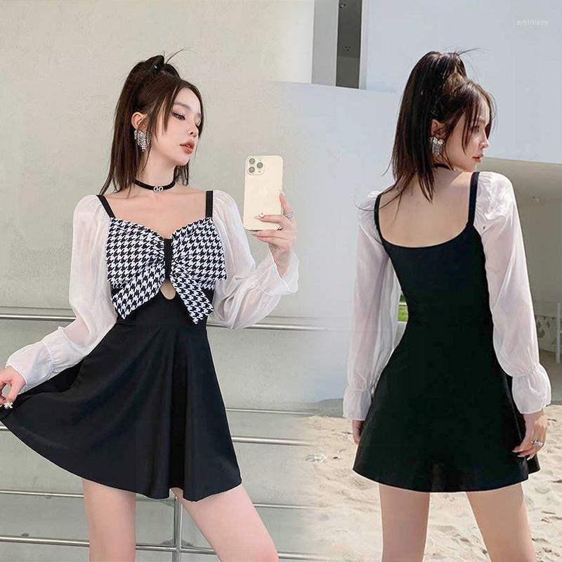 

Women's Swimwear 2023 Korea Style Long Sleeve Two Piece Swimsuit Women Patchwork Vintage Skirt Monokini Push Up Pad Bathing Suit, Black