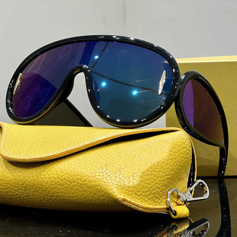 

Luxury designer sunglasses fashion brand large frame sun glasses for Women Men Unisex Traveling polarized sunnies pilot sport goggles