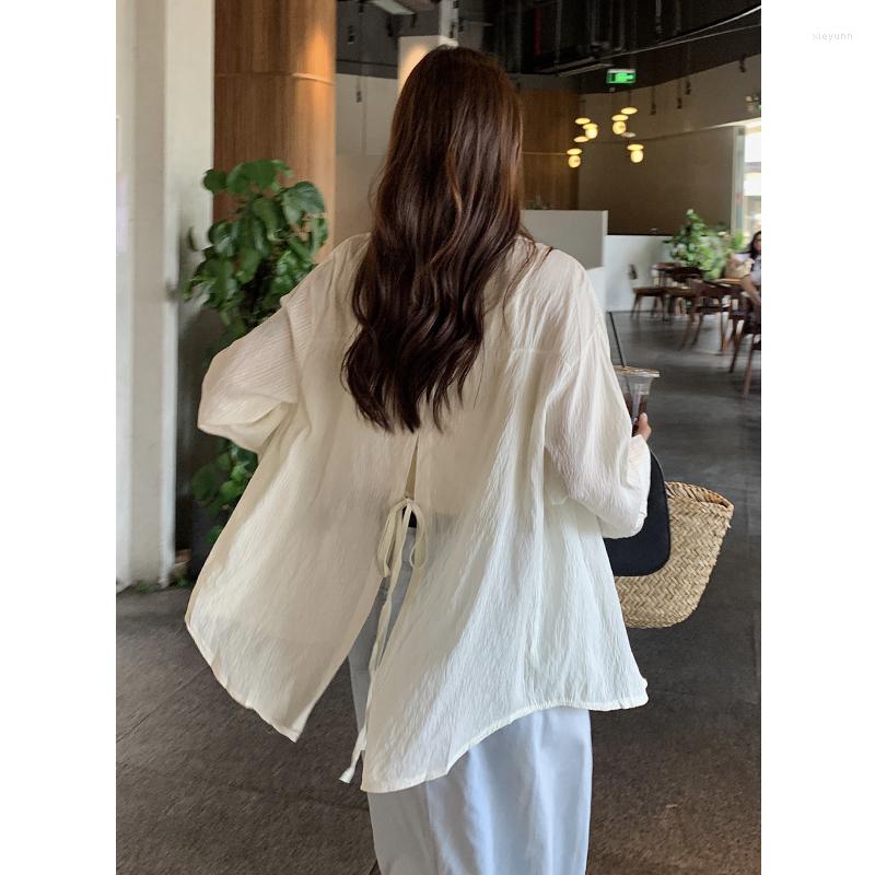 

Women's T Shirts Summer Pleated Sense Of Design Personality Back Tied With A Hundred Solid Color Single-breasted Sunscreen Shirt, White