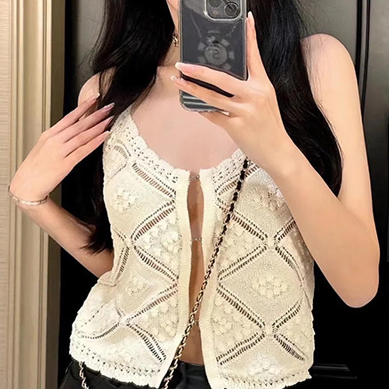 

Fashion Classic Trendy Luxury Designer 2023 Women Summer French Knitted Camisole Underlay Shirt Slim Short Outwear