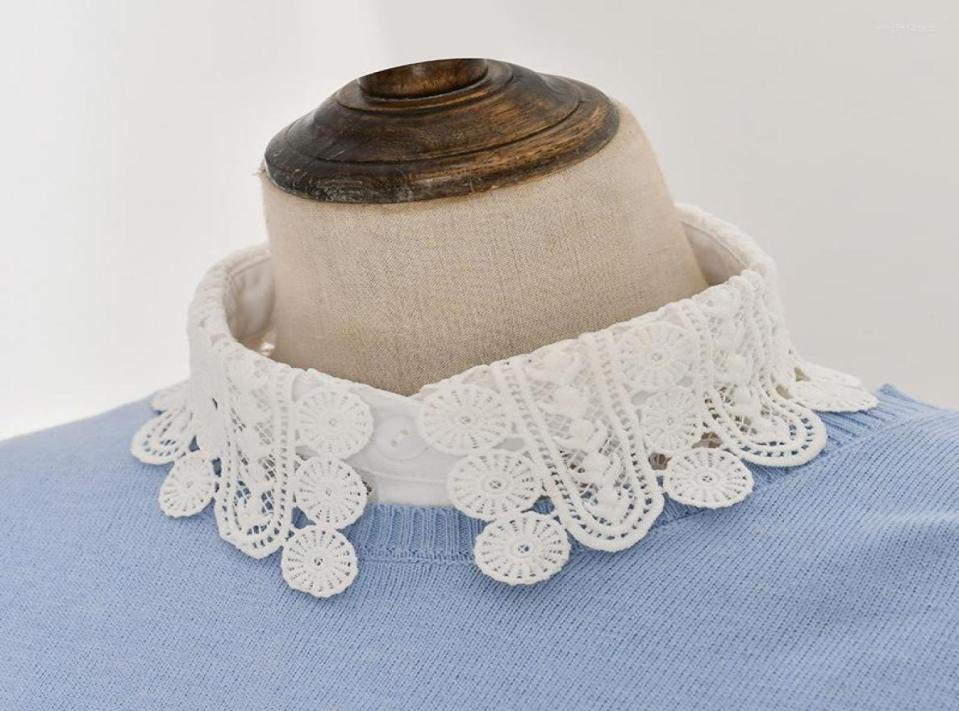 

Bow Ties Linbaiway Fashion Black White Lace Fake Collars For Women Shirt Detachable Floral Hollow False Collar7223400