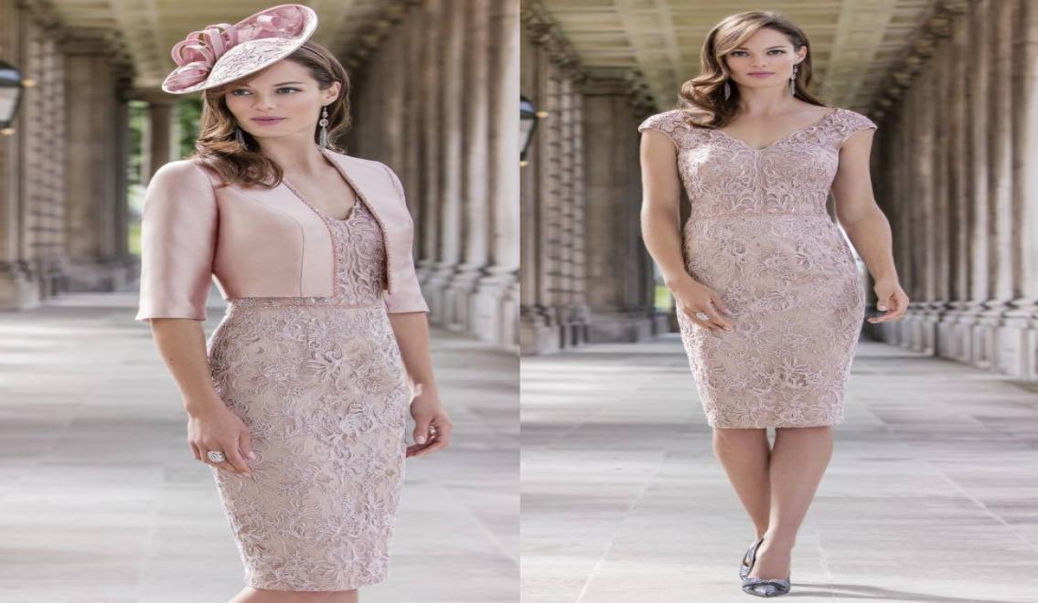 

Blush Lace Mother Of The Bride Dresses VNeck Sheath Wedding Guest Dress Knee Length Plus Size Beaded Formal Gowns3769464