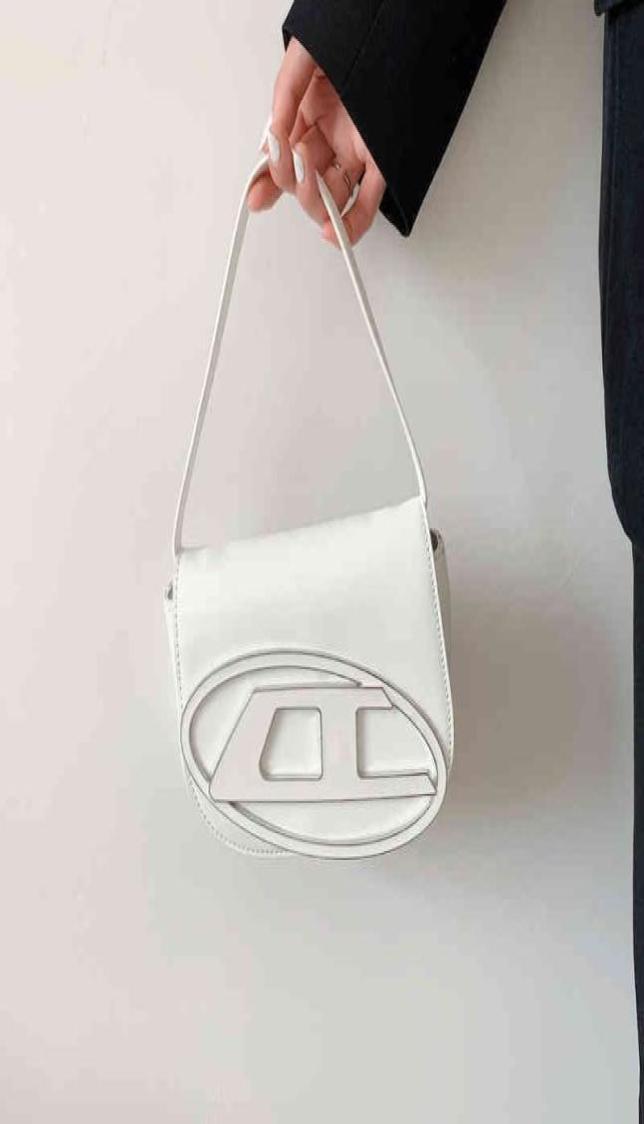 

Half Moon Fashion Women Shoulder Bags Simple Design Stylish Chic Underarm Bag High Quality Tote Handbags Purses 2207075009772, Pink