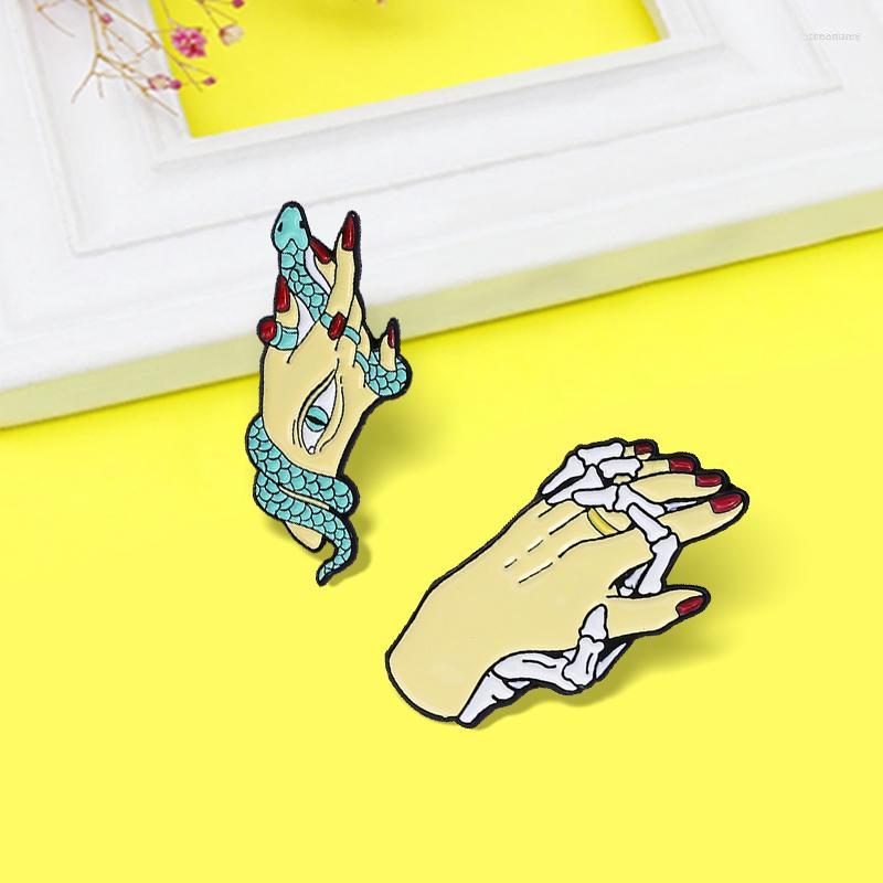 

Brooches Punk Hand Bone Enamel Pin Snake Skeleton Handshake Friend Lover Custom Brooch Lapel Badge Jewelry For Women Gift