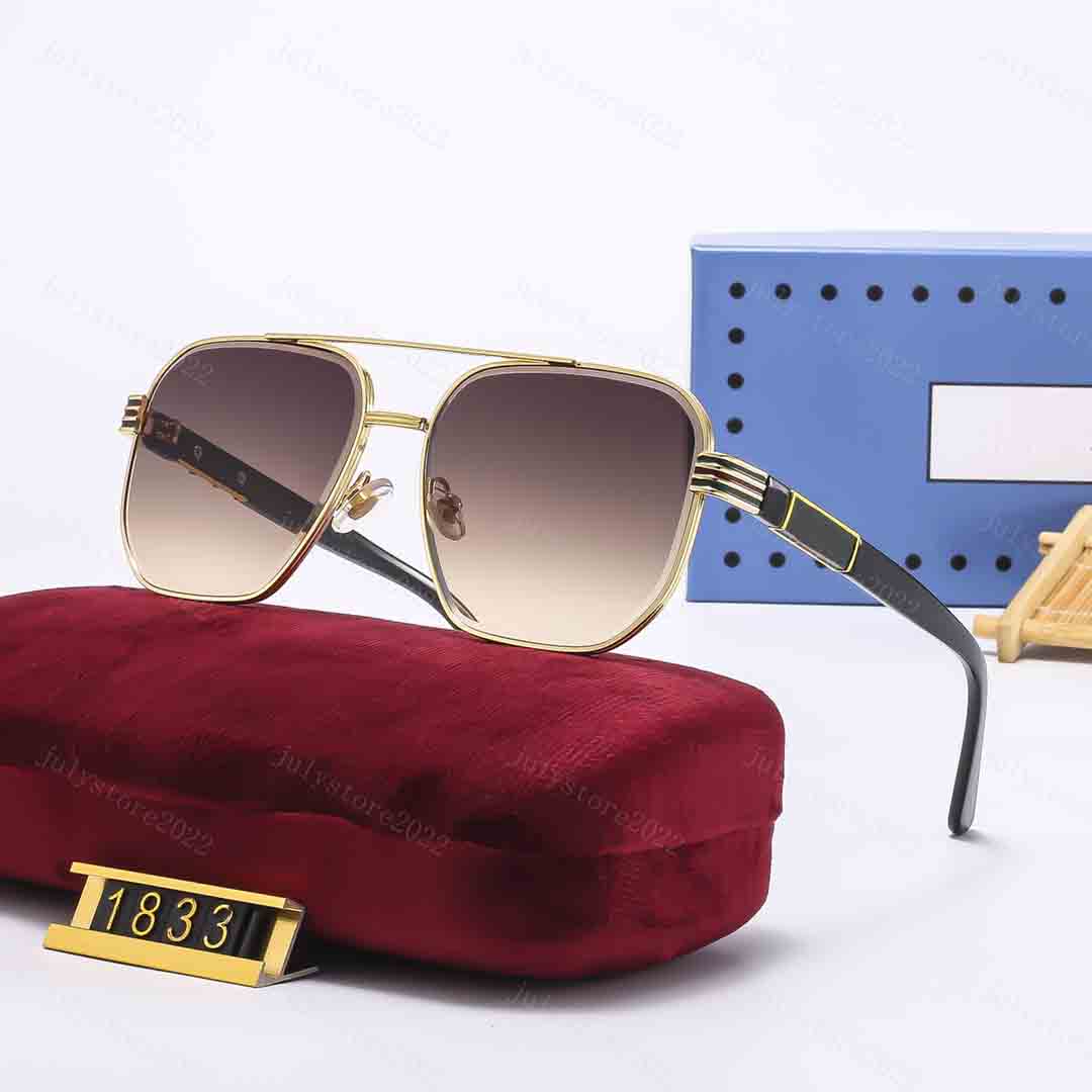 

Sunglasses for Man Woman Designer Summer Polarized Sun Glasses UV 400 Small Frame Goggles Classic Retro Rectangle Frame Adumbral 6 Colors Optional