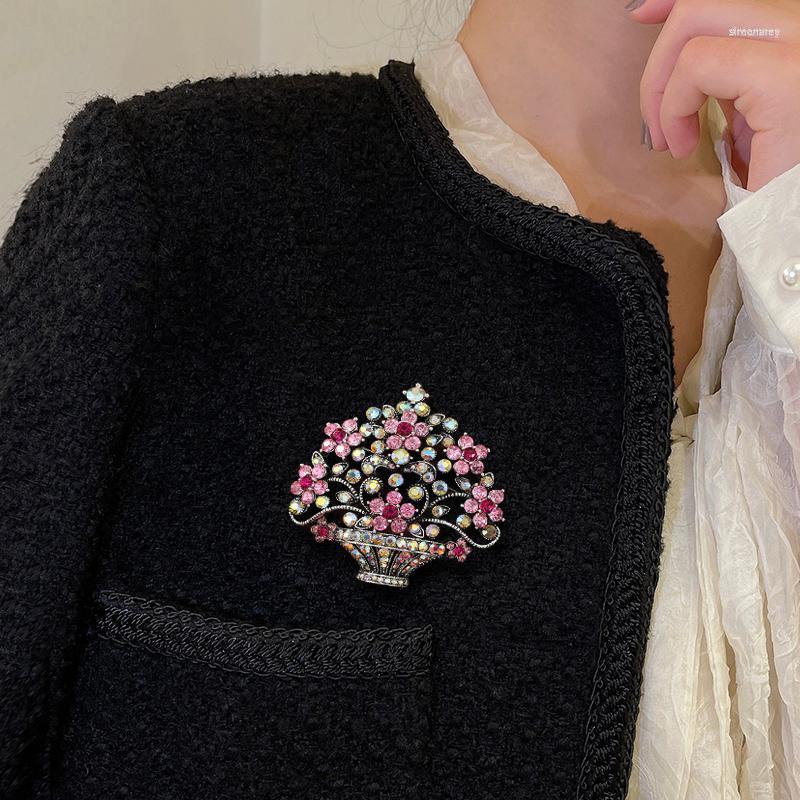 

Brooches Morkopela Art Retro Flower Basket Oil Painting Pins For Women Vintage Rhinstones Plant Brooche Jewelry Trendy Style