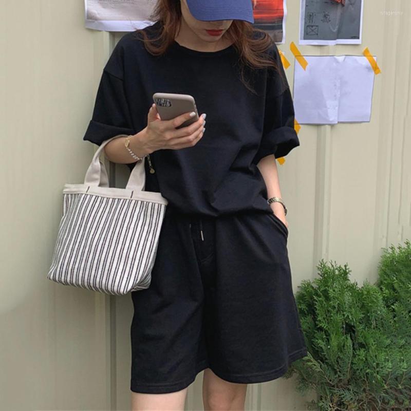 

Women's Tracksuits Chic Women Top Shorts Suit Casual Summer Tracksuit Pocket Daily Wear Pure Color O Neck T-shirt Set, Grey