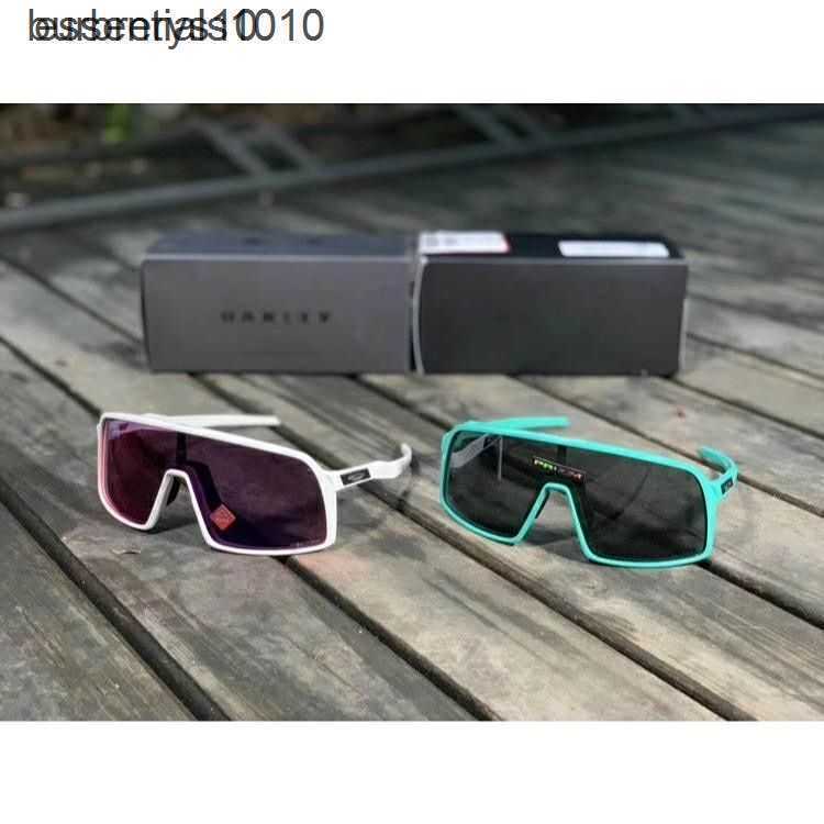 

Oakleies cycling glasses oo9406 Sutro cycling polarized color changing sunglasses