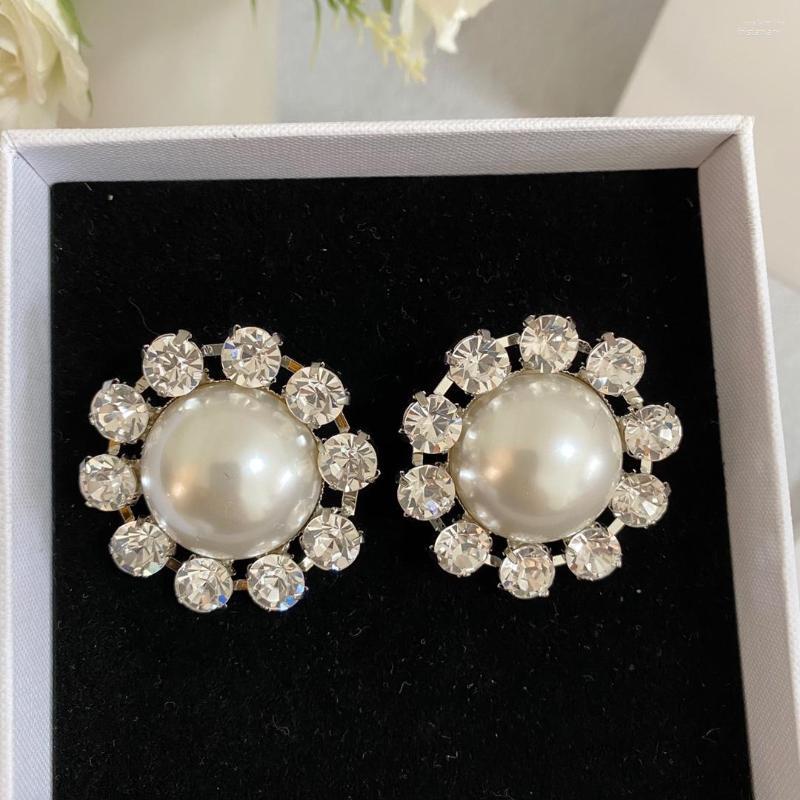 

Dangle Earrings Fashion Pearl Crystal Ear Clip Top Quality Silver Round European American Design Brand Party Jewelry