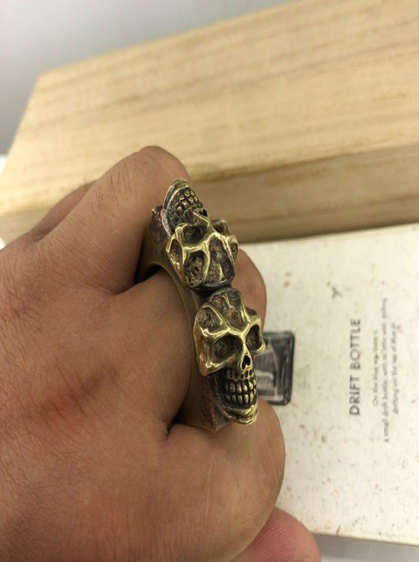 

EDC Brass Knuckles Skull Style Outdoor Survival Multi Tool Key Chain Pendant Rings selfdefense Broken window Tools Factory Direct4210789
