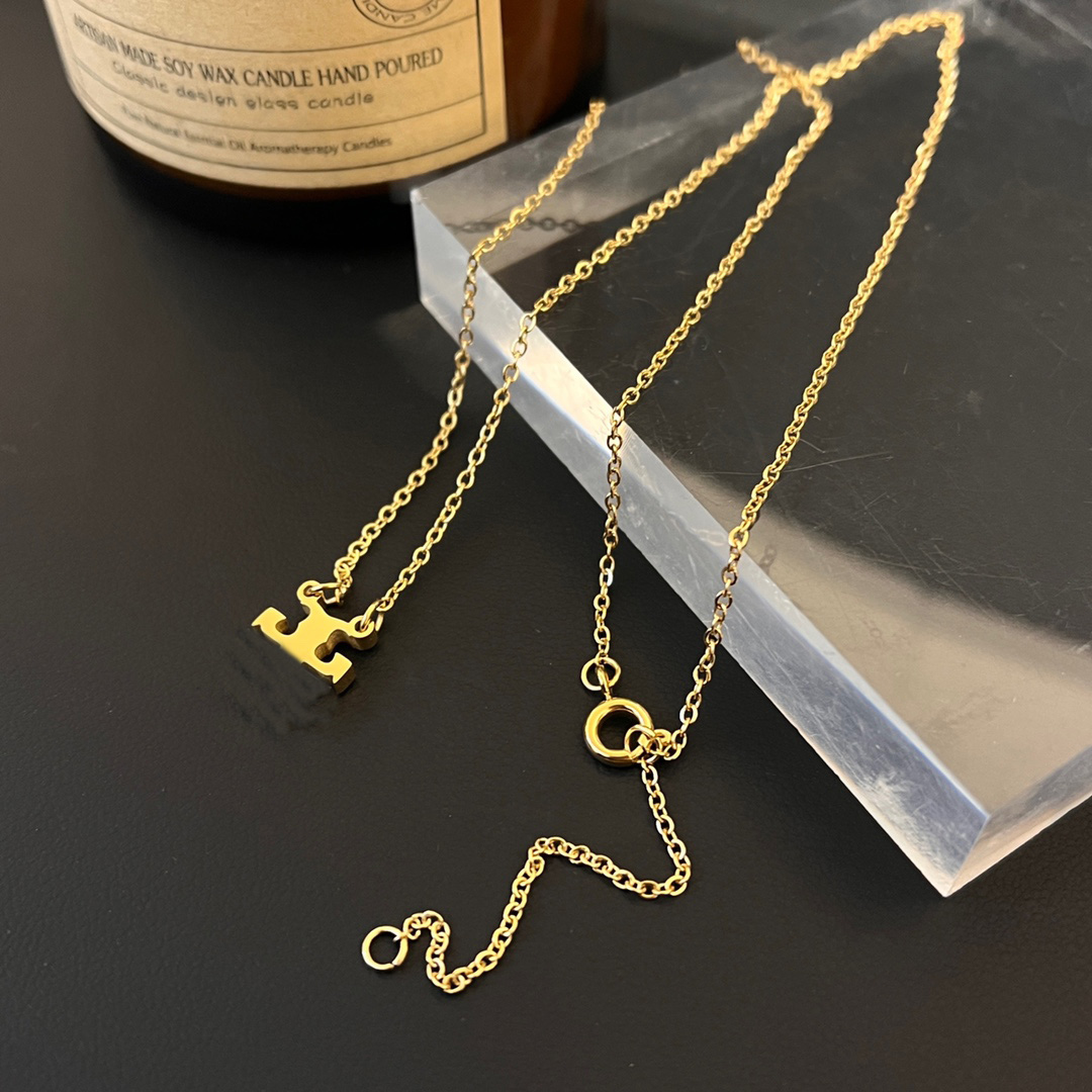 

Wholesale Luxury Desigenr Brand Women 18K Gold Plated Pendant Necklace Never Fade Stainless Steel Necklace Sweater Chain Lovers Wedding Christmas Party Jewelry