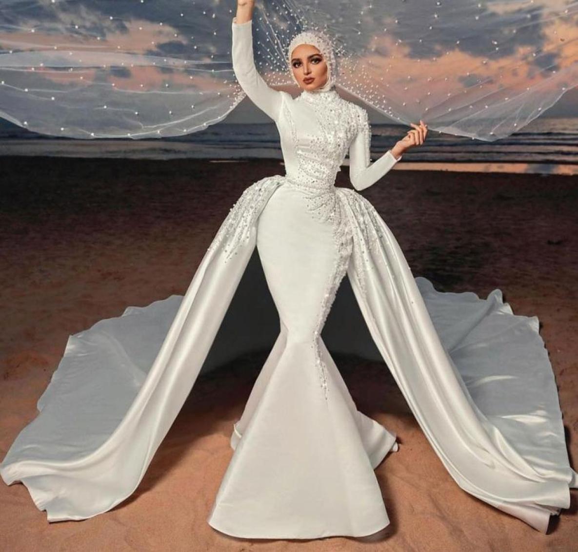 

Gorgeous Pearls Mermaid Muslim Wedding Dresses With Detachable Train Beaded High Neck Long Sleeves Bridal Gowns Satin robe de mari2140043, Champagne