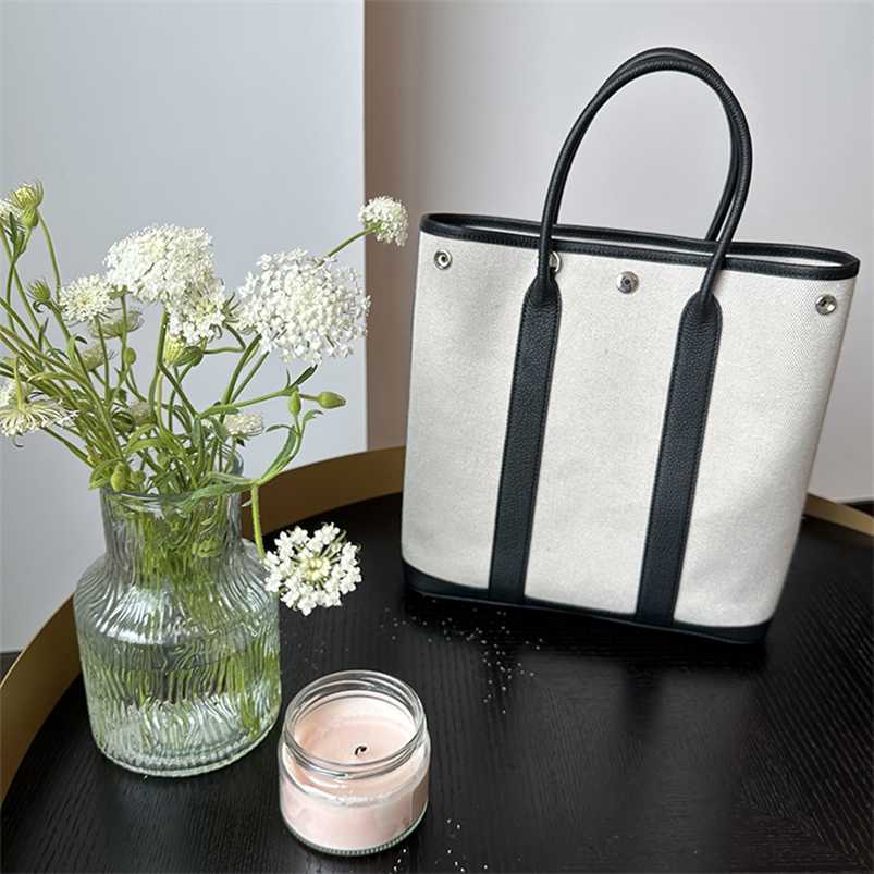 

Totes 7a H ermess Garden Party Handbag Genuine Leather Large Capacity Genuine Leather Canvas 28cm Vertical Simple Handheld Crossbody Commuter Computerqq wit, Panda color matching