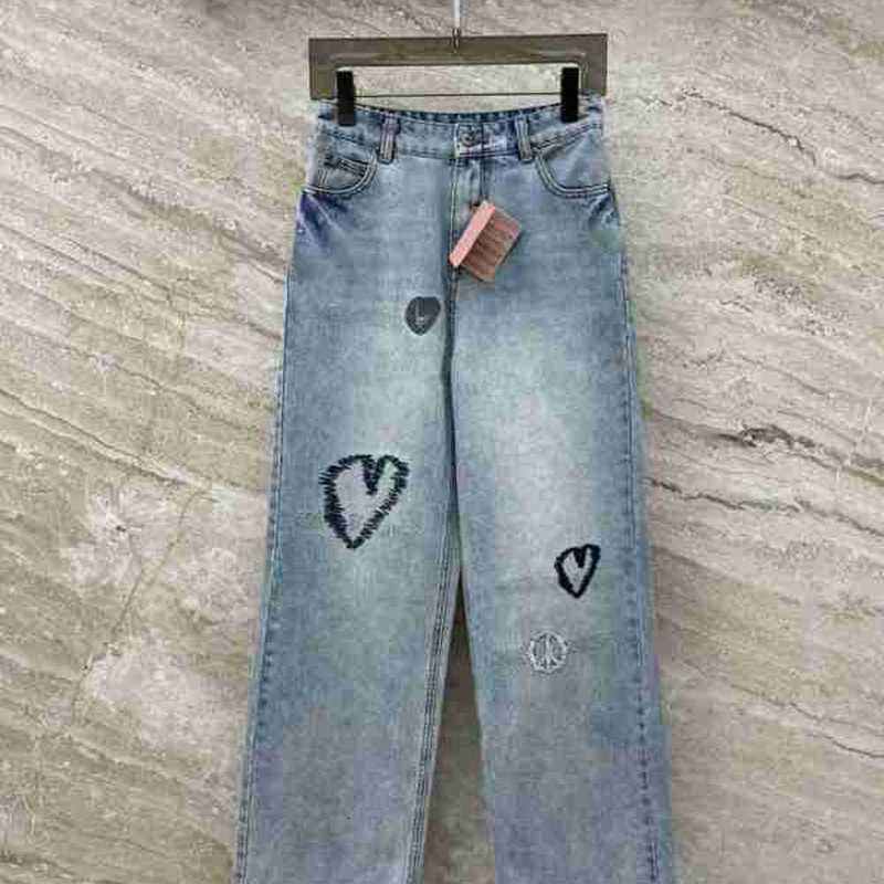 

Women' Jeans Designer 2023 Spring/Summer New Embroidery Love Decoration High Waist Straight Leg Wide Denim Pants CL62, Blue4