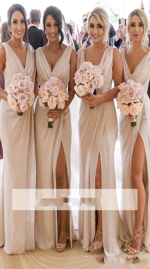 

Sexy Deep V Neck Plus Size Maid of Honor Gown 2019 New Champagne Bridesmaid Dresses Chiffon Front Side Slit High SplitWedding Gues2585727