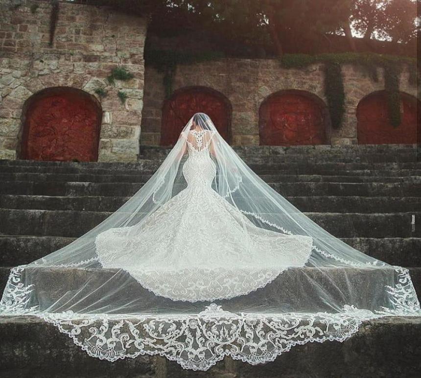 

Selling Chapel Length Bridal Veils with Appliques In Stock Long Wedding Veils 2019 Vestido De Noiva Longo Wedding Veil4262832, Ivory