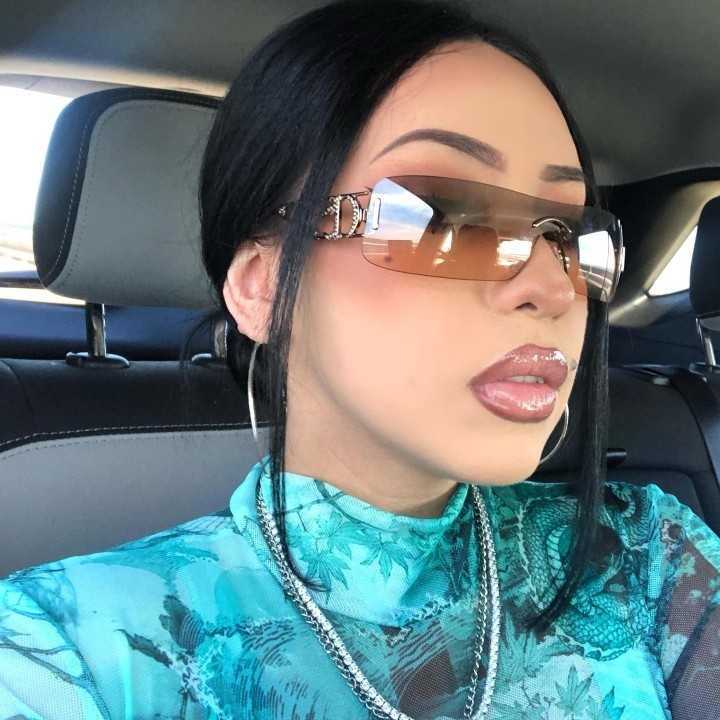 

Integrated metal punk sunglasses fashionable street photography glasses UV resistant sunglasses for women