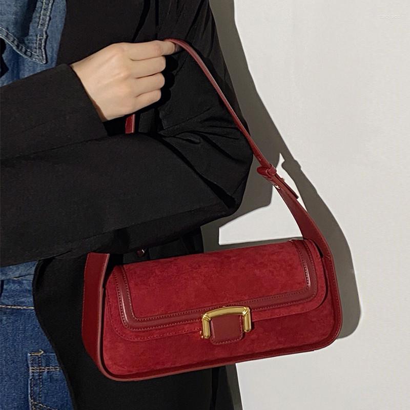 

Evening Bags Vintage Shoulder Women Autumn Winter Underarm Bag Metal Buckle Versatile Portable Small Messenger 1766-1, Red