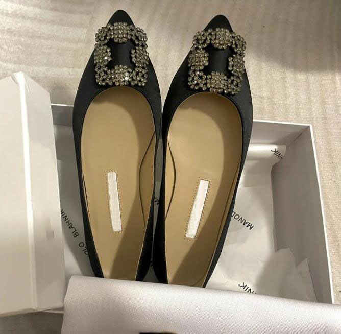 

2023 Mb Brand Blue Satin Cloth Flats Shoes Woman Fashion Sequins Diamond Crystal Rhinestone Flats Work Shoes Bridal Shoes 35-42, Color23
