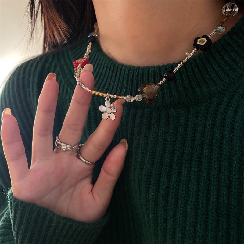 

Choker Chokers Korean Fashion Romantic Flower Crystal Beaded Clavicle Chain Necklace For Women Cool Y2K Jewelry Exquisite Accessory