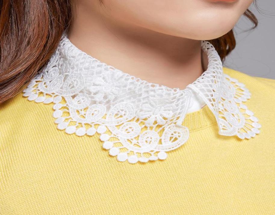 

Bow Ties Chiffon Women Hollow Out Floral Lace Fake Collar Sweater Detachable Lapel Half Shirt Blouse Female False Collars Nep Kraa2427297
