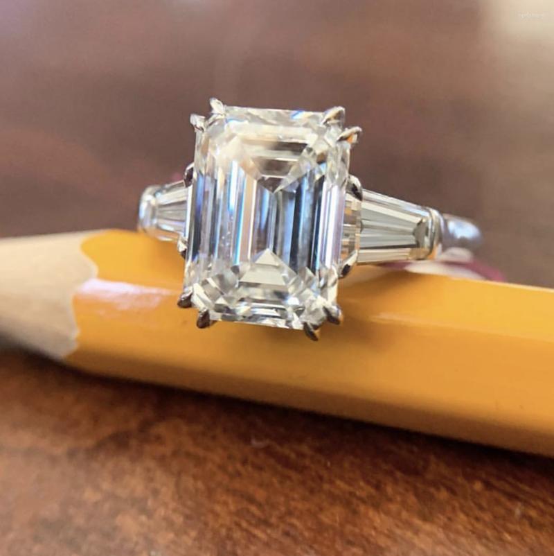 

Cluster Rings Luxury 925 Sterling Silver Simulated Diamond Wedding Engagement Cocktail Women Topaz Finger Original Brand Jewelry