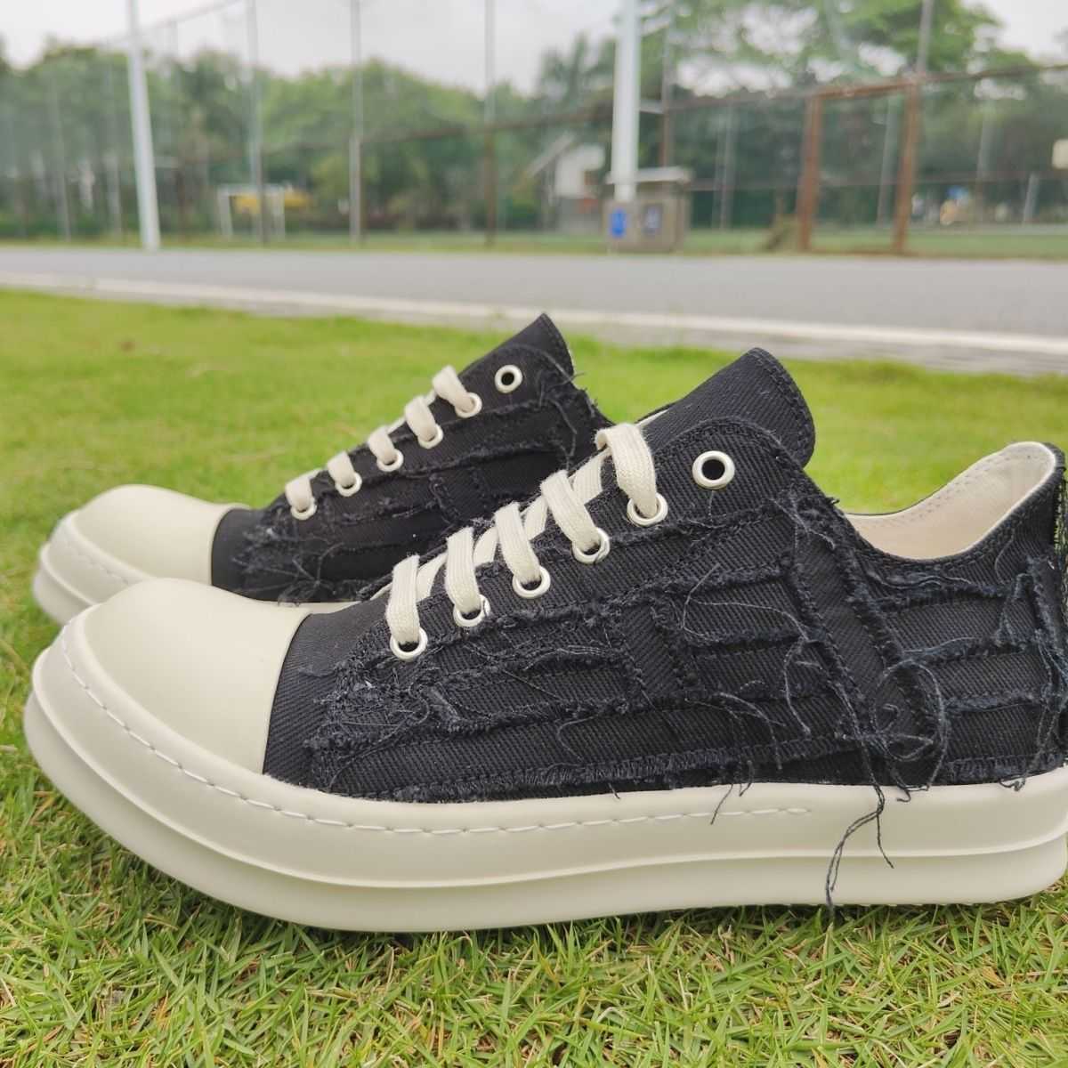 

rick 2023 New Ro Low Top Shoes Canvas Beggar Men's Shoes Thick Sole Casual Fashion Shoes Versatile Women's Shoes Fashion Couple Shoes Trend OG50, Black and white background