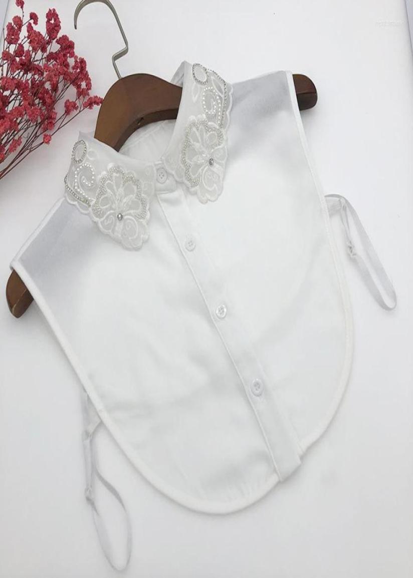 

Bow Ties Women Shirt Embroidery False Collar Handmade Bead Decoration Detachable Fake Fashion Lapel Blouse Top Vestidos Tie7084148