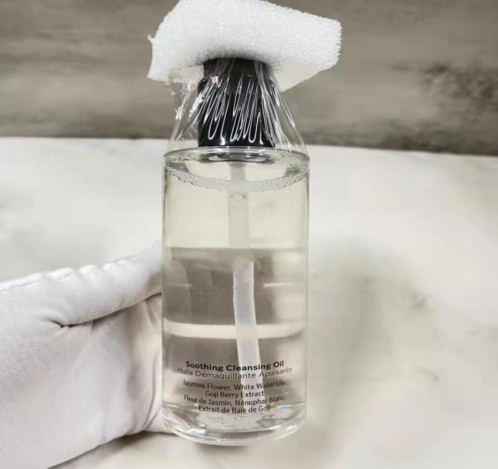 

EPACK Soothing Cleansing Oil Makeup Remover 200ml 400ml0121008734