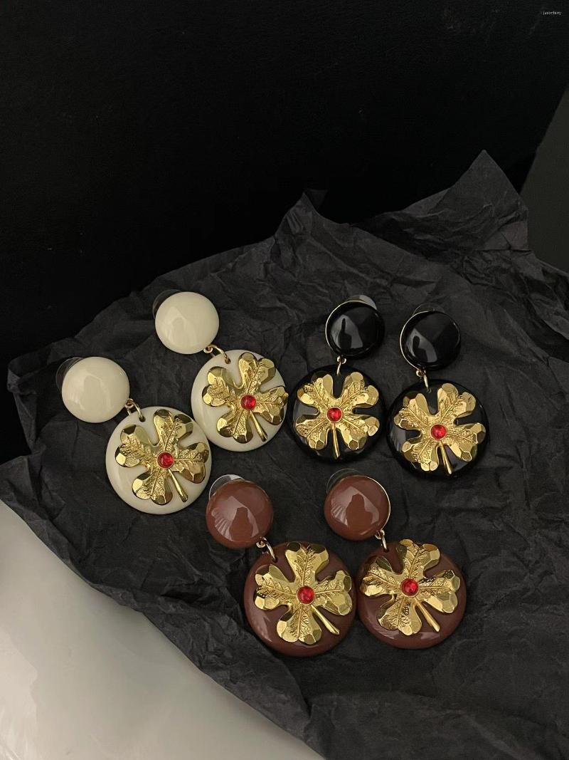 

Dangle Earrings Vintage Flower Tricolor For Sweet Ladies