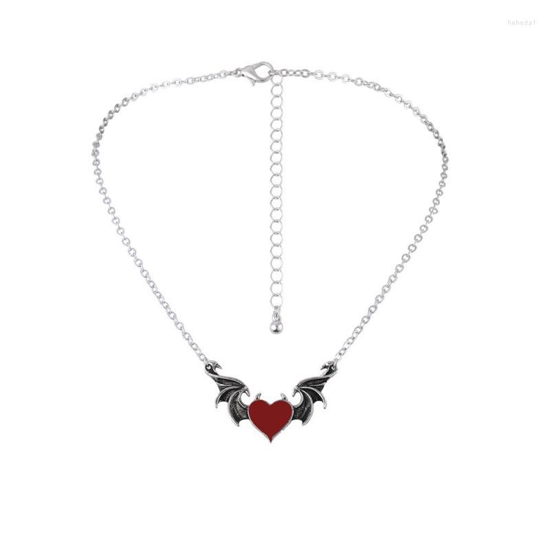 

Pendant Necklaces Bats Heart Necklace For Women Vintage Adjustable Bat Shaped Chain Choker Rhinestone Crystal Fine Jewelry