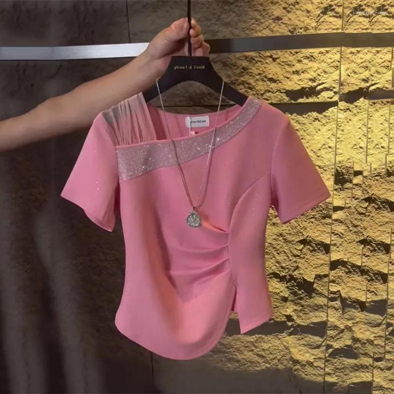 

Women's T Shirts Pink Heavy Industry Diamond T-shirts For Women Fashion Mesh Spliced Skew Neck Short Sleeve Tops 2023Summer Irregular Design