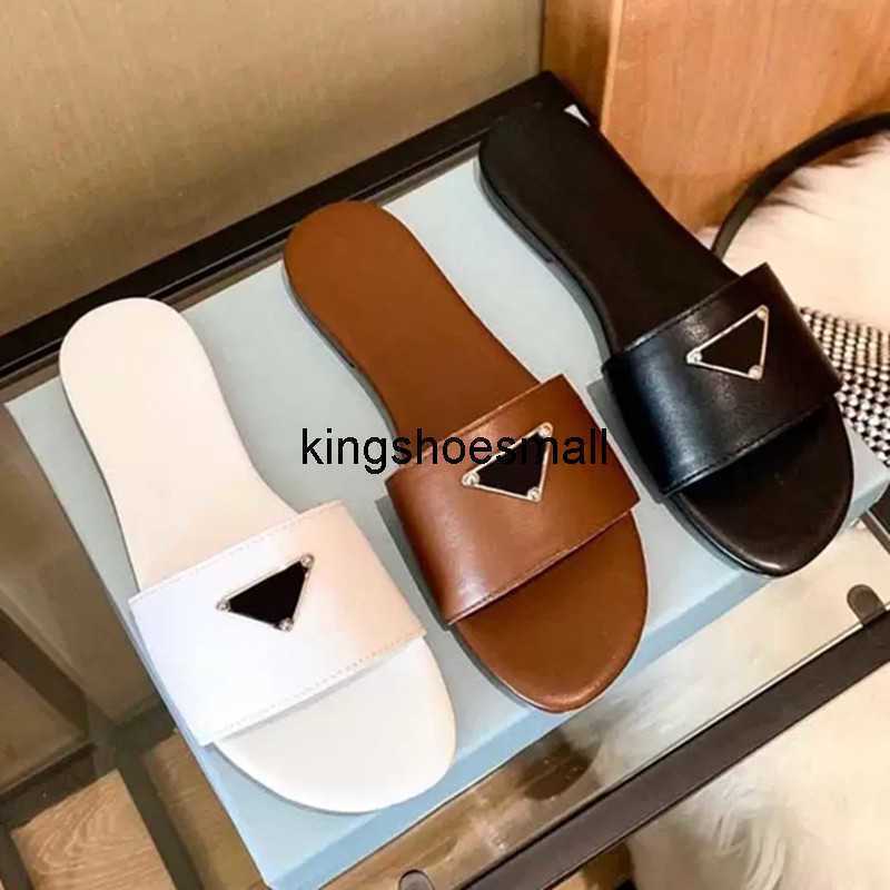 

Women slippers Fashion Designers Flat Slides Flip Flops Summer leather Sandals Outdoor Loafers Bath Beach Shoes Flat Slipper, H4120301