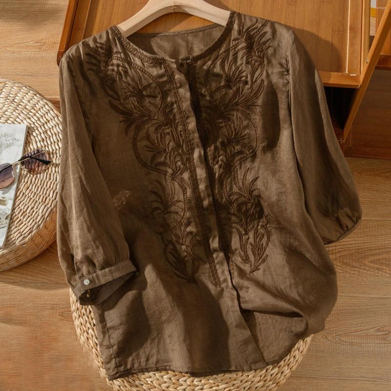 

Women's Blouses Women Vintage Clothes Flower Embroidery Cotton Linen Summer Simple Casual Round Neck Short Sleeve Shirts Chic Loose Tops, White