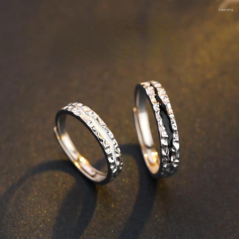 

Wedding Rings Simple Black White Rock Texture Couple Ring Men Women A Pair Of Niche Design Drop Glue Love Valentine Day Jewelry Gift