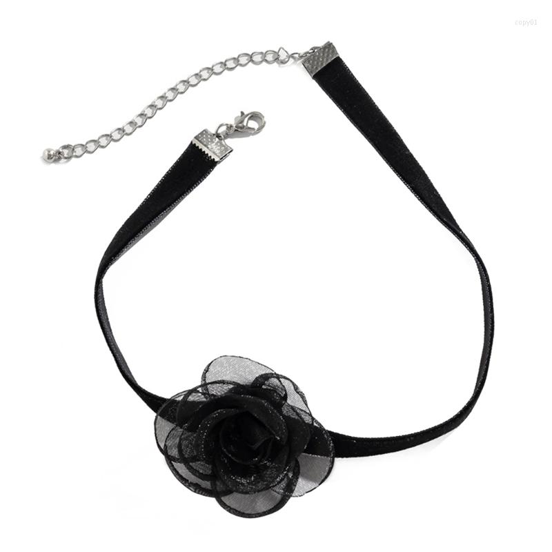 

Pendant Necklaces Yarn-Rose Collarbone Chain Bohemia Flower Choker Necklace Jewelry Gift Women