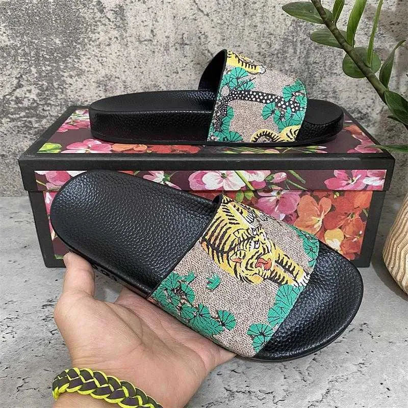 

Designer Men Women Sandals with Correct Flower Box Dust Bag Shoes snake print Slide Summer Wide Flat Sandal Slipper, 24