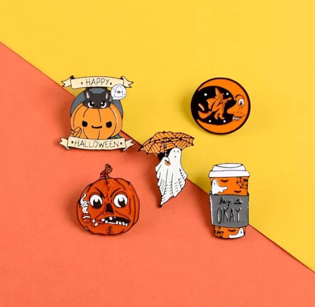 

Happy Halloween Enamel Pin Custom Coffee Moon Ghost Pumpkin Umbrella Brooches Backpack Clothes Lapel Pin Fun Badge Jewelry Gift3029701, White
