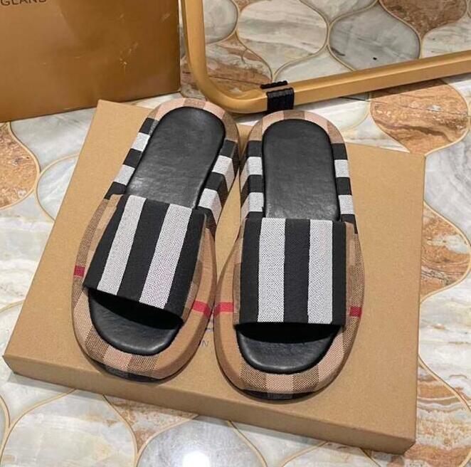 

High Quality designer sandals Luxury designer ladies sandals summer flat shoes Outdoor fashion beach women slippers B letter drag, As shown in the picture