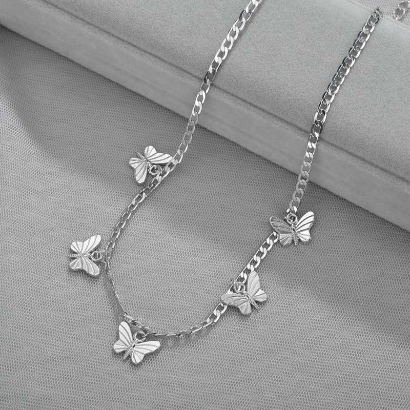 

Pendant Necklaces 1pc Butterfly Short Necklace Sweater Chain Choker Vintage Metal Clavicle Clothing Accessories