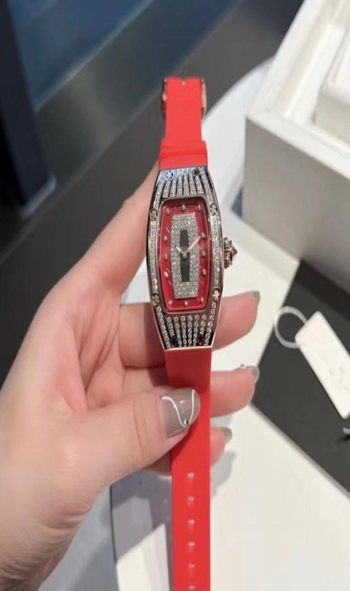 

Fashion Quartz Women039s Watch Sports 316 Stainless Steel Case Personality Wine Barrel Silicone Strap Diamond Red High Quality 6247406, White