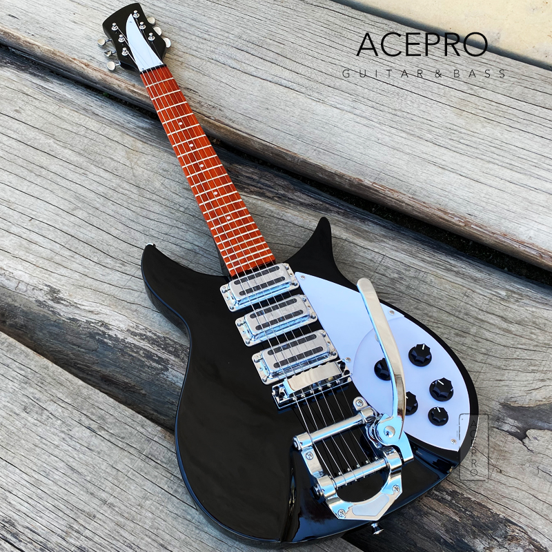 

325 Electric Guitar 3 Mini Humbucker Pickups Tremolo System Bridge Black Color High Quality Guitarra Free Shipping