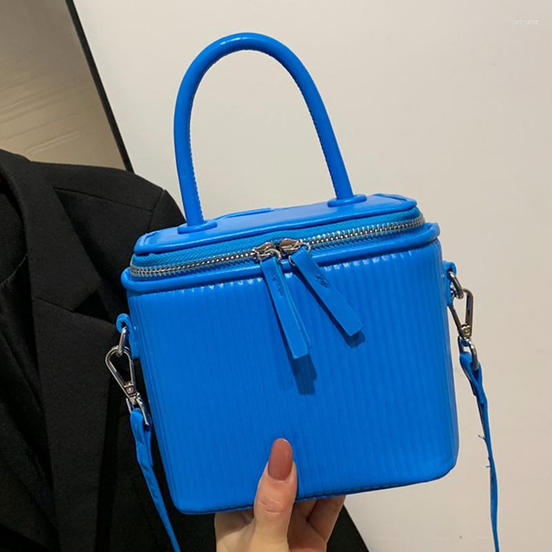 

Evening Bags 2023 Fashion Women Blue Neon Green Bucket Bag Luxury Designer Lady Crossbody Messenger Small Handbags Party Clutch, Black