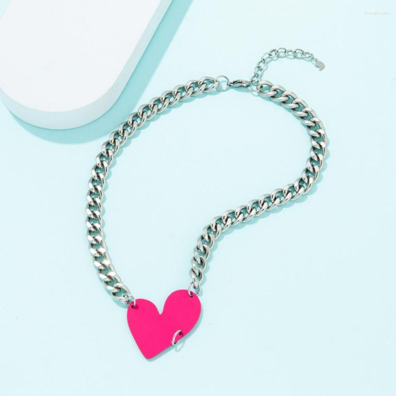 

Pendant Necklaces Exaggerated Personality Irregular Black Heart Necklace For Women Alloy Simple Jewelry Wedding Party Gift Fashion