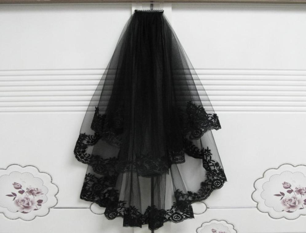 

2018 unique novelty stunning lace side black silk doublelayer wedding veil bridal veil halloween witch headpiece tulle veil cato8780868