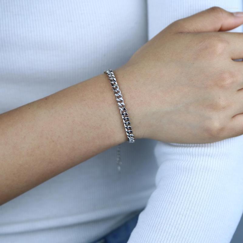 

Charm Bracelets 5mm Cuban Chain Bracelet Bangle Hip Hop Jewelry With Gold Silver Color Fashion Metal Heavy Party For Women