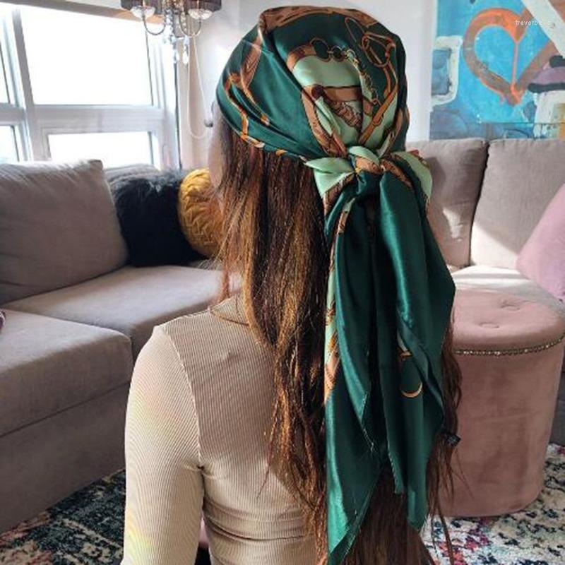 

Scarves Silk Women Paisley Print Fashion Four Seasons Head/Hair Scarf 90 90cm Hijab Foulard Iuxe Bandana Femme
